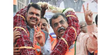 Maharashtra: BJP-Sena alliance close to majority in BMC elections, 'Thackeray brand' lags behind, Pawar's strategy failed in Pune