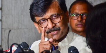 'Marathi people will remember Shinde as Jaichand', Sanjay Raut's sarcasm after defeat in Maharashtra elections