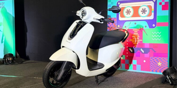 Bajaj Chetak C25