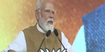 PM Modi's sharp attack on LDF-UDF, said - 'Agenda is not different, politics is same'
