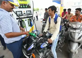 Petrol Diesel Price Today 2026: Today's latest rates, know what are the prices in other cities including Delhi, Mumbai, Kolkata, Chennai