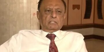 चार धाम मंदिरों में गैर-हिंदुओं के प्रवेश पर बैन के ऐलान पर सियासत, टीएमसी नेता मजीद मेमन ने उठाए सवाल