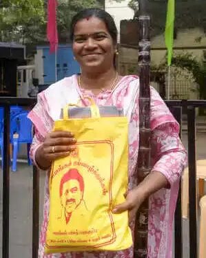 अनुपस्थित लाभार्थियों के लिए पोंगल गिफ्ट हैम्पर वितरण फिर शुरू होगा: तमिलनाडु सरकार