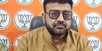 Pratul Shah Dev got angry over Rahul Gandhi not wearing patka in Rashtrapati Bhavan program, said- this is an insult to the country