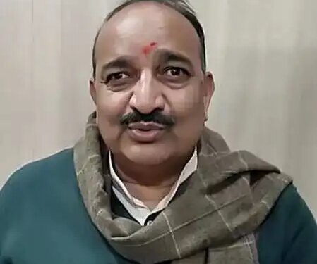 राजनीतिक रूप से गरीब और बेरोजगार हैं राहुल गांधी: दिनेश प्रताप सिंह