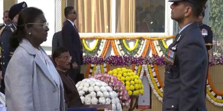 Republic Day: President Murmu honored Group Captain Shubhanshu Shukla with Ashok Chakra