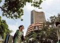 Stock Market Closing: Economic survey brought life back to the market, Sensex-Nifty closed with gains, FMCG shares fell.