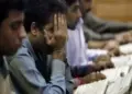 Stock Market Closing: Market closed with loss for the third consecutive day! Sensex falls 102 points, Nifty closes at 26,140