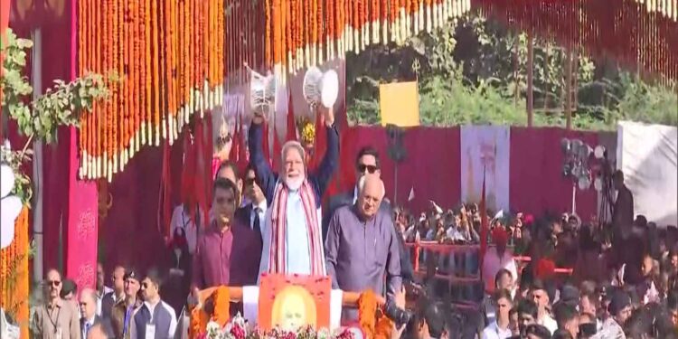 Swabhiman Parv: PM Modi offered prayers at Somnath temple, led 'Shaurya Yatra' of 108 horses