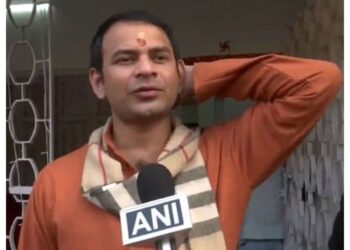 Tej Pratap Yadav gave a big statement, said "JJD will merge with RJD"
