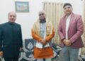 The city's intelligentsia paid a courtesy call to Education and Panchayati Raj Minister Madan Dilawar.
