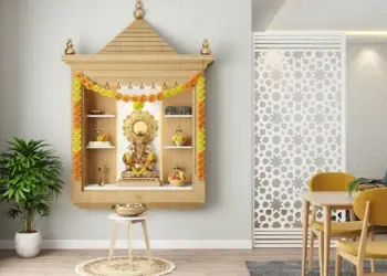 These 5 things kept in the temple of the house can bring poverty, according to Vastu, remove them from the house today itself.