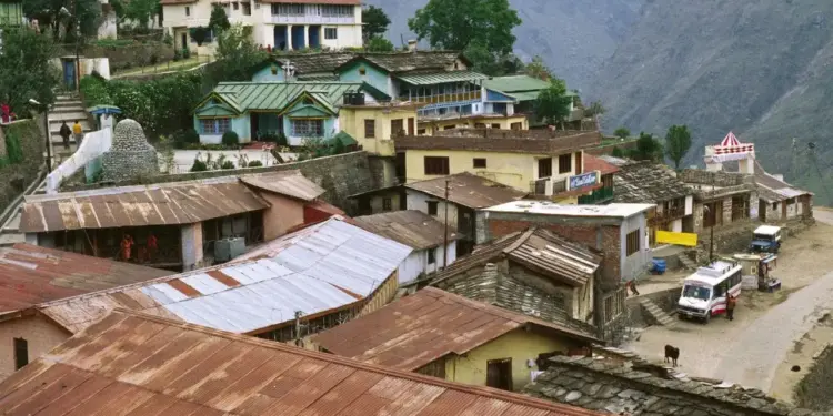 Two tourism villages will be developed in every district in Uttarakhand, Tourism Secretary gave orders.