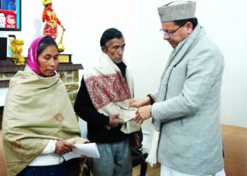 Uttarakhand: CM Dhami met Ankita Bhandari's parents, police interrogated Urmila Sanawar.