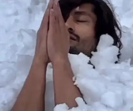 Vidyut Jammwal practices 'Sahaj' Yoga once a year, tells the benefits