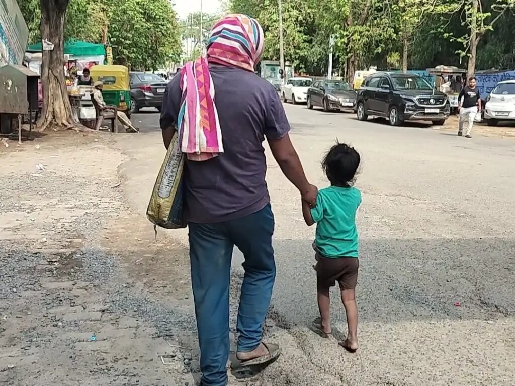 Viral on social media! Father…it is not just a word, it is the biggest experience and inspiration of life.
