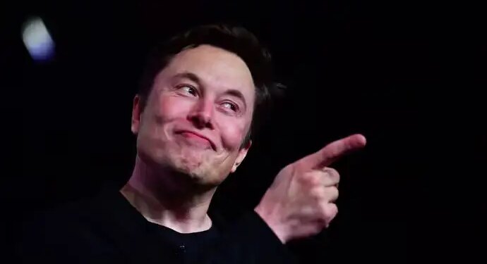 Want to know the formula for success? If you adopt these 7 things of Elon Musk in your life, then success will come and kiss your feet.