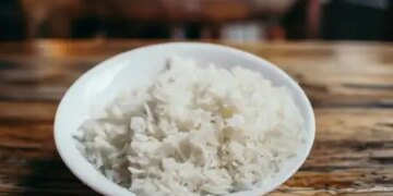 Weight should be controlled even after eating full stomach of rice daily, know the method