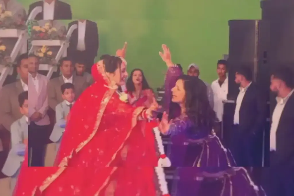 A girl created a stir wearing a lehenga at her best friend's wedding, the boys were shocked to see the dance!