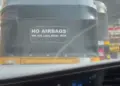 A guy wrote such a strange line in the auto, you will definitely laugh after reading it.