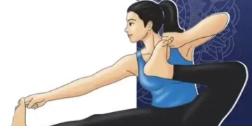 Akarna Dhanurasana: Yogasana which increases the strength of body and mind, know the method of practice.