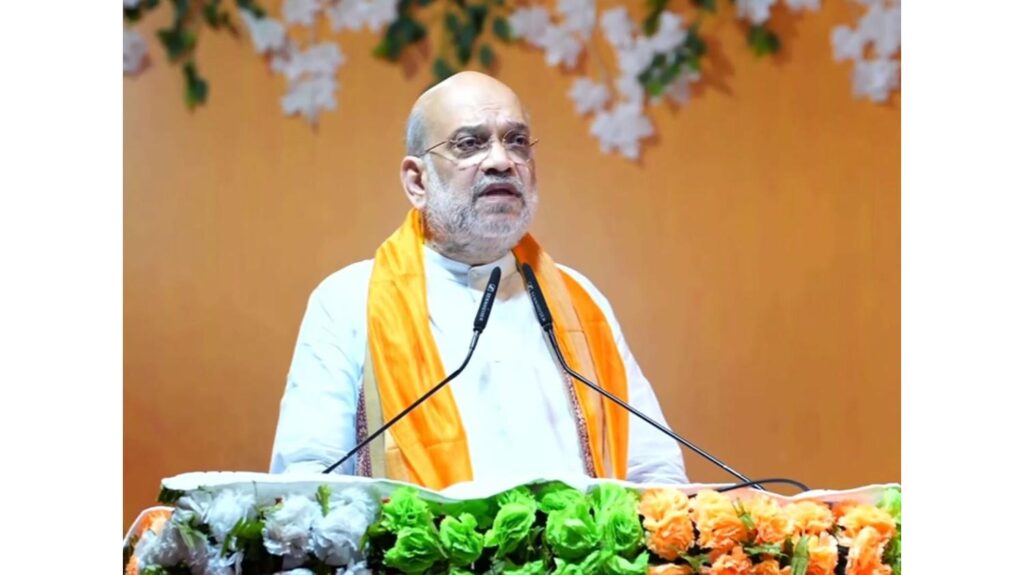 Amit Shah gave a big statement, said "'Chicken Neck' corridor is India's land, no one can dare to touch it"