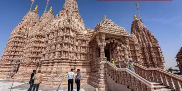 BAPS Hindu temple closed due to security reasons in UAE, flights also cancelled, know what is the latest update