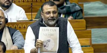BJP MP releases list of 40 books telling 'history' of Congress and Gandhi family