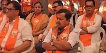 भाजपा के राष्ट्रीय अध्यक्ष, मुख्यमंत्री और मंत्रीगण पीएम मोदी के 131वें