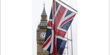 Britain advised its citizens to avoid traveling to Gaza and Iran, FCDO alert