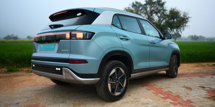 Bumper discount on Hyundai cars in February 2026, savings up to Rs 98,000