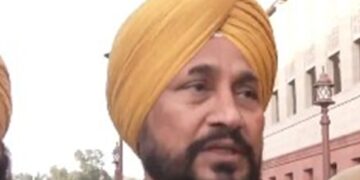 Charanjit Singh Channi supported Rahul Gandhi's statement that he is a traitor.