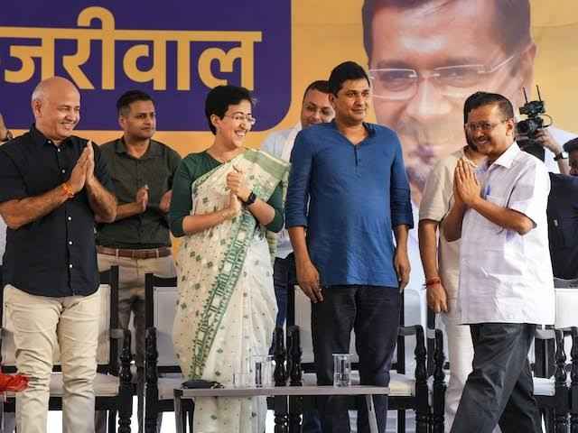 Clean chit to Kejriwal-Sisodia in liquor scam, AAP says – victory of truth; Questions raised on BJP