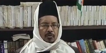 गाय को राष्ट्रीय पशु घोषित कर देना चाहिए: मौलाना शहाबुद्दीन रजवी