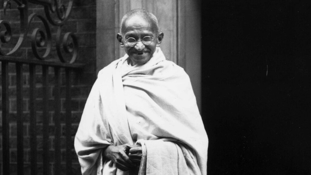 Death anniversary of Mahatma Gandhi: PM Modi paid tribute, Kharge said - 'Only Bapu's path will eradicate hatred'