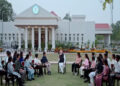 Discussion on examination: PM Modi's conversation with students in Raipur, said- If you want to become a leader, then first be fearless.