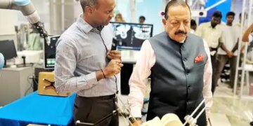 Dr Jitendra Singh praises IIT Madras' consortium-driven innovation model