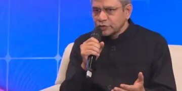 Educational institutions will be equipped with AI devices, infrastructure investment of 200 billion dollars resulted from the summit: Ashwini Vaishnav