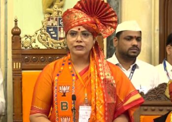 End of Thackeray era: BJP's entry in BMC, Ritu Tawde becomes mayor