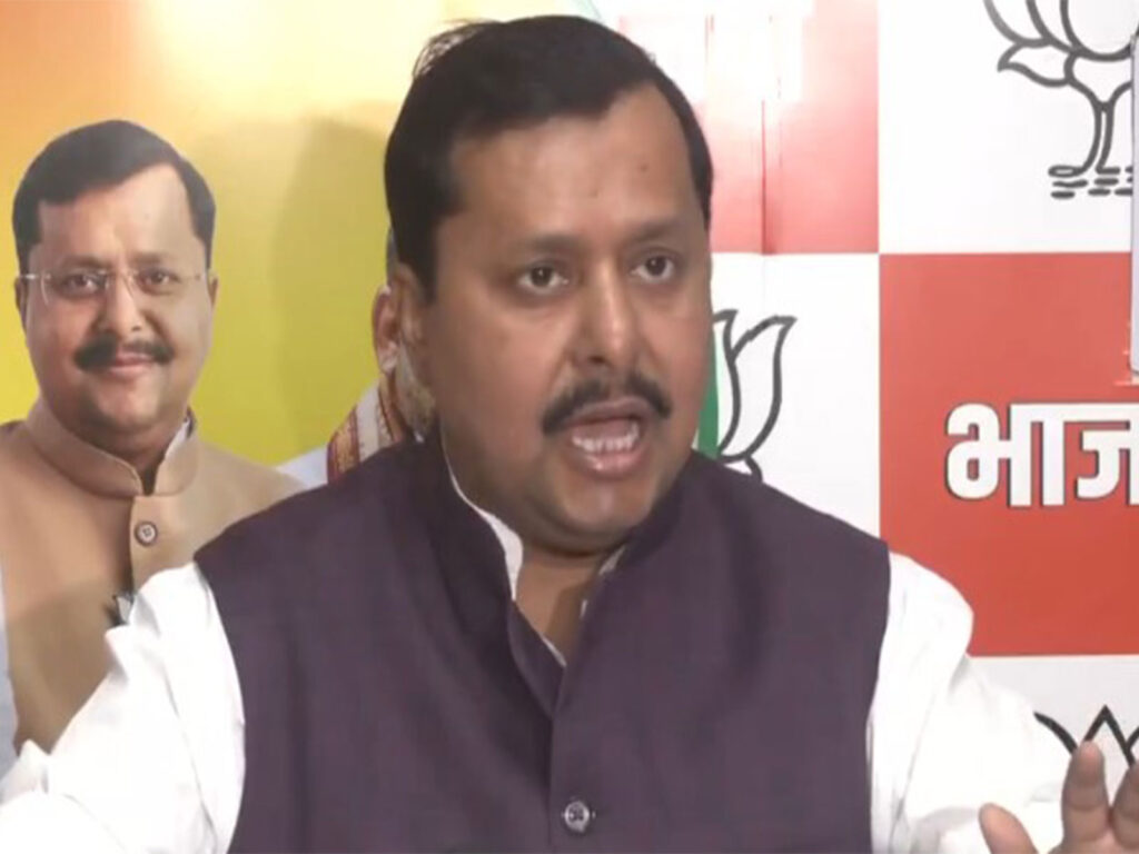 'From Nehru to Rahul, agreements are agreements', BJP raised sharp questions on Congress
