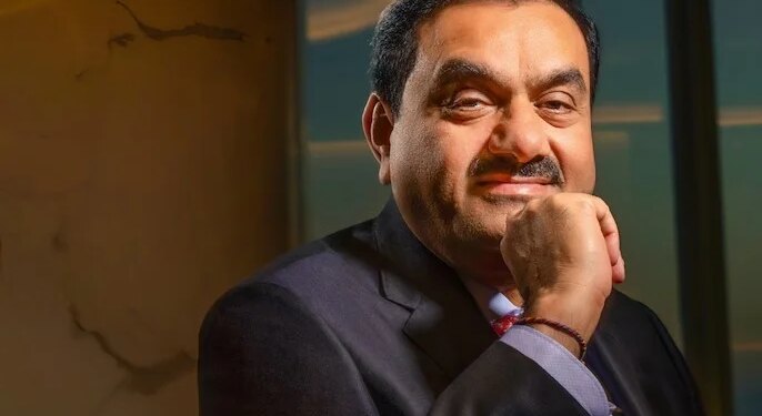 Gautam Adani has no answer in luxury, he is the owner of a bungalow worth Rs 400 crore located in Lutyens Delhi.