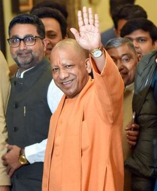Global momentum to the vision of 'Manufacturing Hub of India': CM Yogi will leave for Singapore-Japan tour