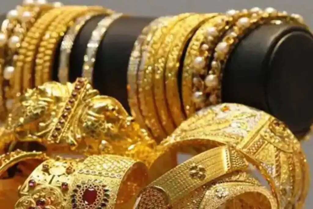 Gold-Silver Price Update: Gold shines again! 10 grams of gold in Delhi ₹ 1,59,760, silver becomes cheaper, know today's latest rates