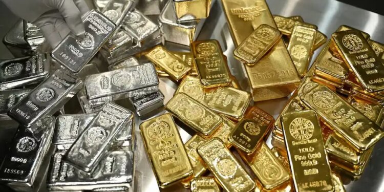Gold-Silver Price Update: Rise in gold prices but fall in silver, check the rate of your city here before buying.