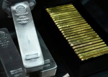 Gold-Silver Price Update: Tremendous rise in the market, gold rose by ₹ 3,000 and silver became costlier by ₹ 15,000, know the latest price