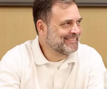 ट्रेड डील में सरकार ने किसानों की मेहनत और खून पसीने को बेचा : राहुल गांधी