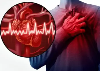 Heart Health Alert: BP, fatigue and shortness of breath while climbing stairs, these 4 problems will tell the condition of your heart health.