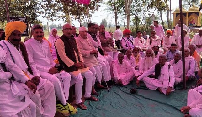Honor ceremony of former centenarian MP Pandit Ramkishan in Bharatpur