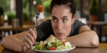How much food taken becomes medicine, know the correct rules from Ayurveda
