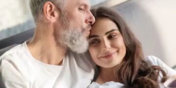 Ideal Age Gap In Relationships: How much difference is there between partners, love lasts longer, know scientific facts